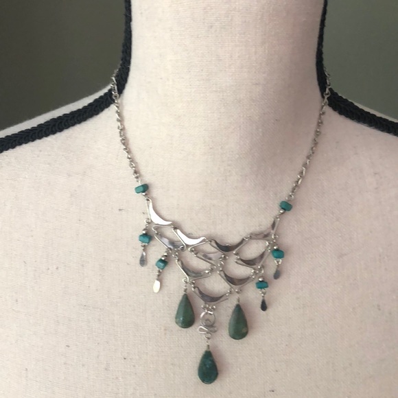 Jewelry - Necklace! Great condition